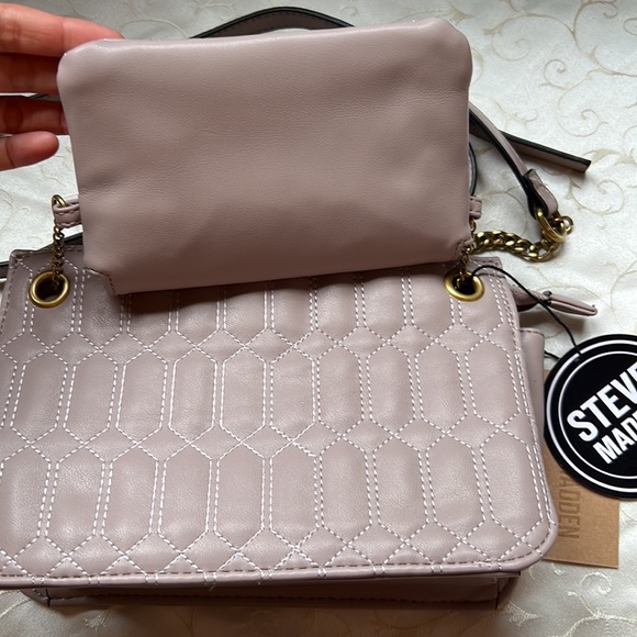 NWT STEVE MADDEN BELIAN Crossbody Bag Quilted 2PC🌹🌹 - Picture 6 of 17